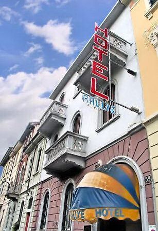 Hotel Rallye Milán Exterior foto